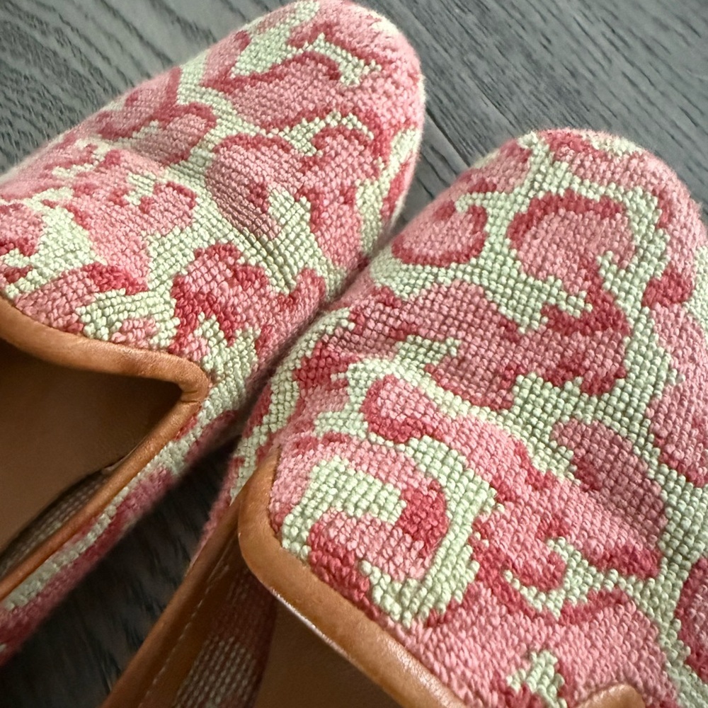 Stubbs and Wootton Needlepoint Leopard Pink Loafers - Picture 2 of 4